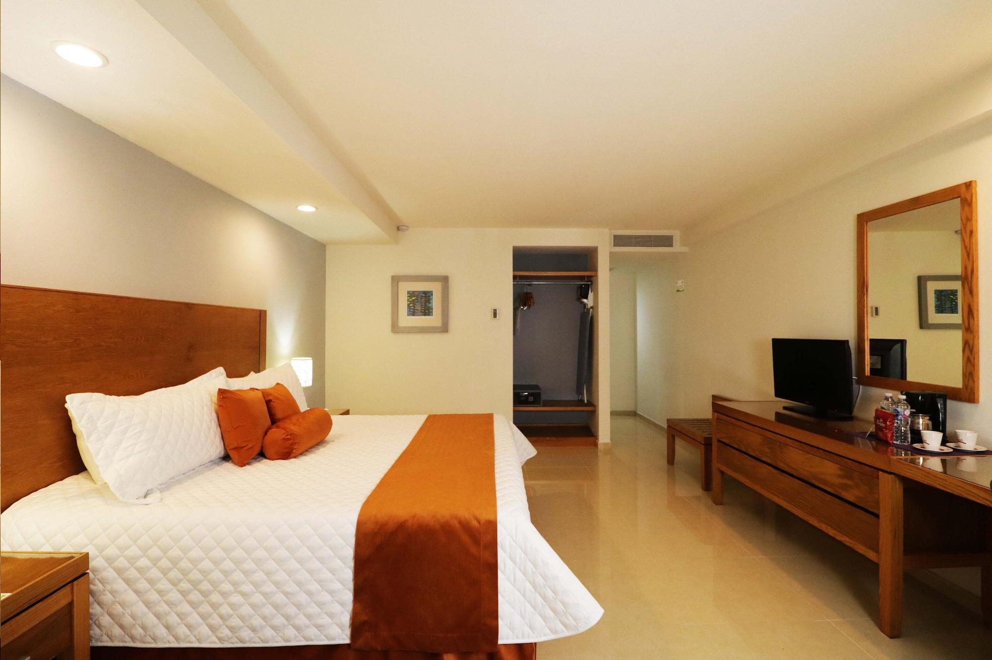 Hb Cordoba Otel Dış mekan fotoğraf