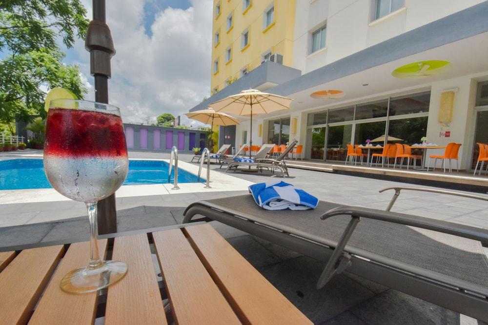 Hb Cordoba Otel Dış mekan fotoğraf